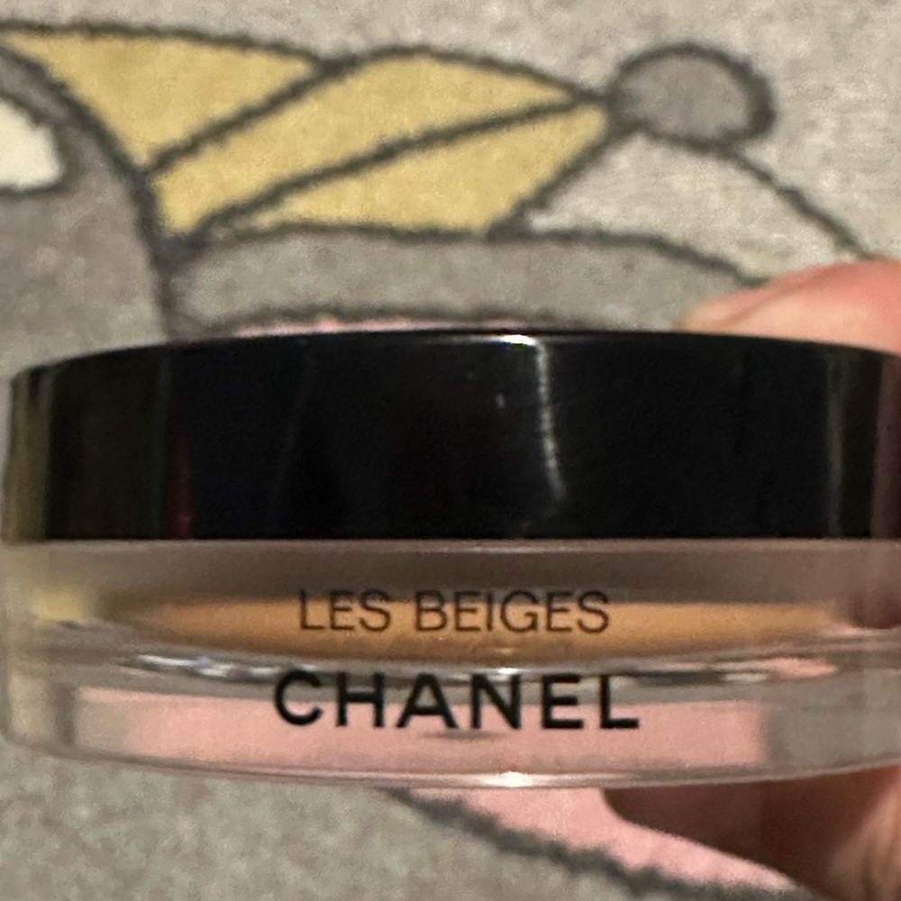 CHANEL Les Beiges Bronzing Cream - Picture 2 of 6